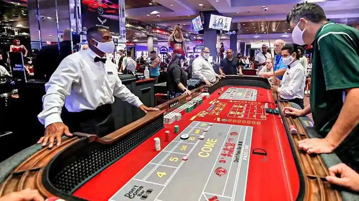 z16 com สล็อต